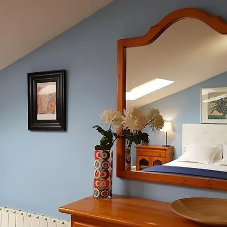 ático Muy Luminoso Con Parking, Apartamento Saragoça