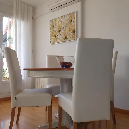 Atico Muy Luminoso Con Parking, Appartement