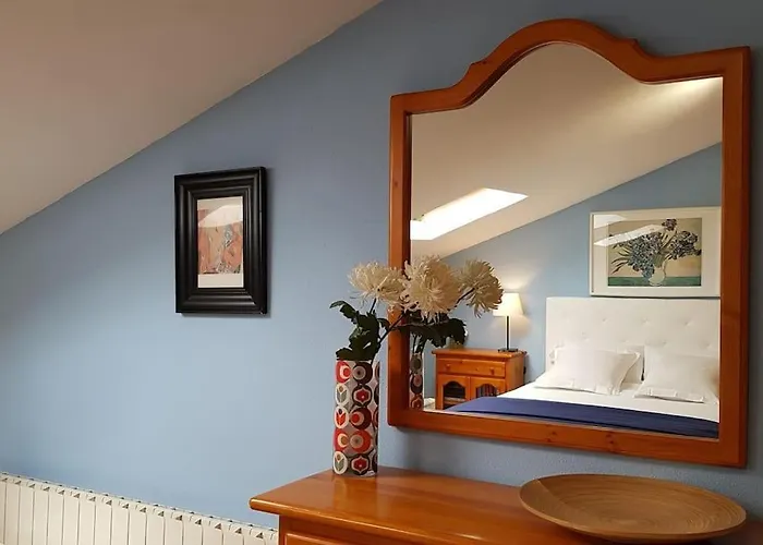 ático Muy Luminoso Con Parking, Apartamento Saragoça