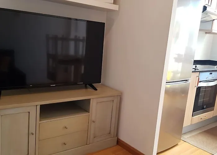 ático Muy Luminoso Con Parking, Saragoça